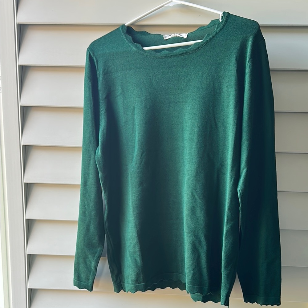 Green Long Sleeve Sweater